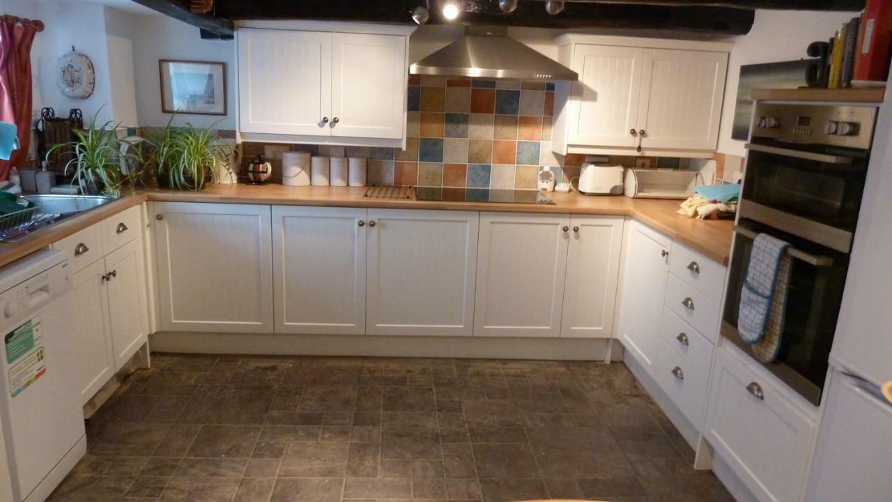 Topheavy Cottage Mevagissey Ngoại thất bức ảnh