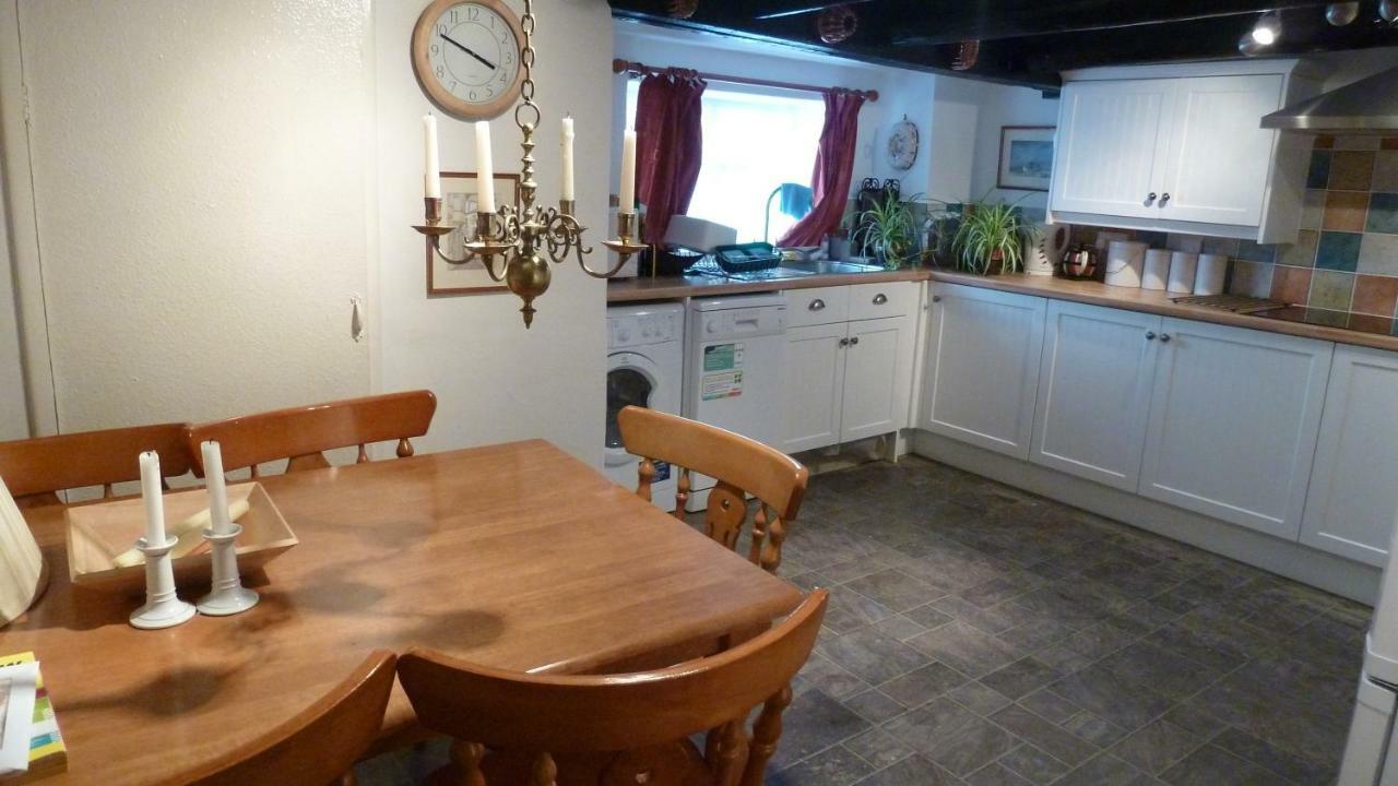 Topheavy Cottage Mevagissey Ngoại thất bức ảnh